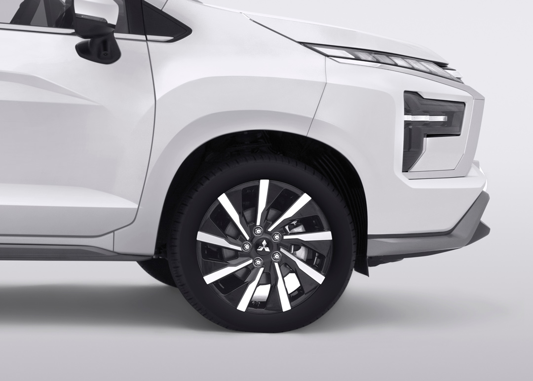 17-inch-alloy-wheel-2