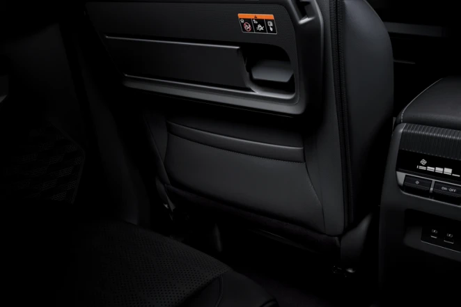 26my-dst-rhd-ft-seatback-pkt-proxy-optimized
